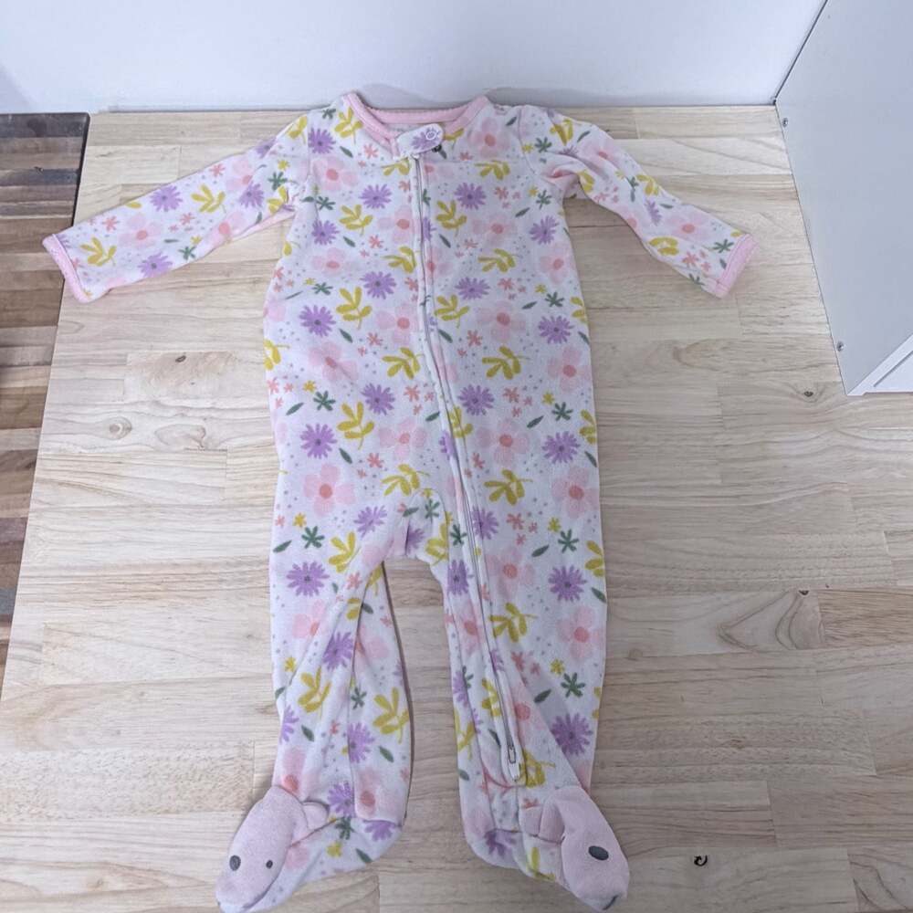 Simple Joys by Carter's Girls' Floral Fleece Footed Sleeper Pajamas 6-9 Month